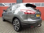Nissan Qashqai 1.2 Tekna 116PK Clima Cruise Navi Leer Pano-Dak Trekhaak NL-Auto