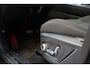 Lynk & Co 01 1.5 | Zwart optiek | Panoramadak | Navigatie | Memory | Apple CarPlay