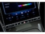 Mercedes-Benz C-klasse Estate 300 e AMG Line | Pano | Night | Sfeerverlichting | Leder