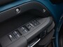 Land Rover Defender 110 2.0 P300e 110 X-Dynamic l 6 Persoons l Treeplanken l Schuif- /kantel Pano l Adapt. Cruise l Black Pack l 360 Camera