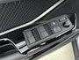 Toyota C-HR 2.0 Hybrid Dynamic | Dodehoek | Parkeersensoren | Clima | LED | Adaptive Cruise Control | Apple Carplay / Android Auto