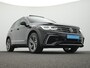 Volkswagen Tiguan 1.4 TSI eHybrid 245 pk DSG R-Line Business | Panoramadak | Leder | Geheugenstoelen | Rondomzicht camera | IQ Light