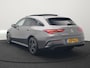 Mercedes-Benz CLA Shooting Brake 250 e AMG Plug In Hybrid 218pk Dealer O.H PHEV | Trekhaak Af Fabriek | Panodak | Burmester Sound | Adaptive Cruise | Alcantara Sportstoelen Verwarmd | Sfeerverlichting | WideScreen | Navigatie |