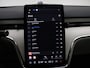 Volvo EX90 Twin Motor Performance Ultra 7p. 111 kWh / B&W Audio / Luchtvering / 22'' / Pilot Assist Pack / Climate / Extra Getint glas / Zittingverhoger 2e zitrij /