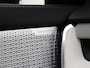 Volvo EX90 Twin Motor Performance Ultra 7p. 111 kWh / B&W Audio / Luchtvering / 22'' / Pilot Assist Pack / Climate / Extra Getint glas / Zittingverhoger 2e zitrij /