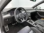 Volkswagen Passat Variant 1.6 TDI Highline Business R Automaat | Parkeersensoren | Apple CarPlay | Stoelverwarming