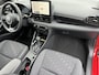 Toyota Yaris 1.5 Hybrid 115 Dynamic | Emotional Red | Comfort Pack | Nieuw uit voorraad leverbaar |