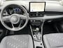 Toyota Yaris 1.5 Hybrid 115 Dynamic | Emotional Red | Comfort Pack | Nieuw uit voorraad leverbaar |