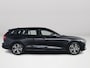 Volvo V60 B4 Aut. Plus Dark | Parkeercamera | Stoel- en stuurverwarming | Trekhaak