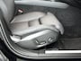 Volvo V60 B4 Aut. Plus Dark | Parkeercamera | Stoel- en stuurverwarming | Trekhaak