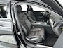 Volvo V60 B4 Aut. Plus Dark | Parkeercamera | Stoel- en stuurverwarming | Trekhaak