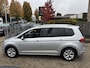 Volkswagen Touran 1.5 TSI Highline LED kopl./Apple Carpl./Camera/electriche stoele