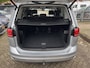 Volkswagen Touran 1.5 TSI Highline LED kopl./Apple Carpl./Camera/electriche stoele