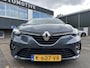 Renault Clio 1.6 E-Tech Hybrid 140 Intens CAMERA| PARKEERSENS. VOOR + ACHTER| RIJKLAARPRIJS INCL. 12 MND BOVAG GARANTIE