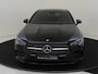 Mercedes-Benz CLA Shooting Brake 200 AMG Line Sfeerverlichting / Stoelverwarming