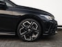 Volkswagen Golf R-Line 1.5 eTSI 150 PK DSG | LED | Panoramadak | Achteruitrijcamera | Navigatie Via Smartphone | Stoel & Stuurwielverwarming |
