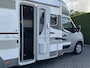 Renault 5 Adria Matrix Supreme M 657SF 150 pk Euro5 Master **Uitmuntende staat/4 zitplaatsen/6 slaapplaatsen/Ruime rondzit/Alde/Zonnepaneel/Luchtvering/Deursloten/Slechts 53.805 km**