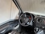 Renault 5 Adria Matrix Supreme M 657SF 150 pk Euro5 Master **Uitmuntende staat/4 zitplaatsen/6 slaapplaatsen/Ruime rondzit/Alde/Zonnepaneel/Luchtvering/Deursloten/Slechts 53.805 km**