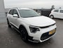 Kia Niro EV DynamicPlusLine 64.8 kWh Schuif/kanteldak, Navigatie, Dodehoekdetectie, Lederen bekleding, Stoel- & Stuurwielverwarming, Parkeersensoren voor & achter, BTW-auto, Elektrische achterklep