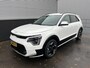 Kia Niro EV DynamicPlusLine 64.8 kWh Schuif/kanteldak, Navigatie, Dodehoekdetectie, Lederen bekleding, Stoel- & Stuurwielverwarming, Parkeersensoren voor & achter, BTW-auto, Elektrische achterklep