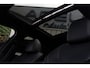 BMW 3-Serie Touring 330e M Sport Shadow HUD LASERLED PANODAK TREKHAAK CARBON Gratis onderhoud T/M 2027