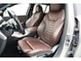 BMW 3-Serie Touring 330e M Sport [ Oxidgrau II ] [ Head-up Leder Camera Stuur-&stoelverwarming ]