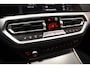 BMW 3-Serie Touring 330e M Sport [ Oxidgrau II ] [ Head-up Leder Camera Stuur-&stoelverwarming ]