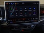 Volkswagen Passat Variant 1.5 eTSI Elegance Business / 150pk / Panorama dak / Trekhaak / Dodehoek / Stoel en stuur verwarming /
