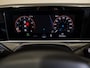 Volkswagen Passat Variant 1.5 eTSI Elegance Business / 150pk / Panorama dak / Trekhaak / Dodehoek / Stoel en stuur verwarming /