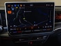Volkswagen Passat Variant 1.5 eTSI Elegance Business / 150pk / Panorama dak / Trekhaak / Dodehoek / Stoel en stuur verwarming /