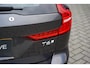 Volvo V60 2.0 T6 Plug-in hybrid AWD Essential Bright Trekhaak elektrisch uitklapbaar | Lederenstoelen | Cruisecontrol | Stoel & Stuurverwarming | Camera Achter | Parkeersensoren Voor |