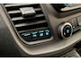 Ford Transit Custom 280 2.0 TDCI L1H1 Trend | Achteruitrijcamera | Navigatie | Trekhaak | Laadruimte afwerking | 3 zitplaatsen | Airco | Dodehoek detectie | Parkpilot
