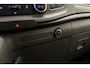 Ford Transit Custom 280 2.0 TDCI L1H1 Trend | Achteruitrijcamera | Navigatie | Trekhaak | Laadruimte afwerking | 3 zitplaatsen | Airco | Dodehoek detectie | Parkpilot