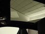 Mercedes-Benz A-klasse 250e AMG Night | Panoramadak | Adaptive cruise | Leder | Stoelventilatie | Carplay | Head-Up | Keyless | Memory | Burmester | Camera | Sfeerverlichting | Stoelverwarming | PHEV | Plug In