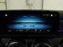 Mercedes-Benz A-klasse 250e AMG Night | Panoramadak | Adaptive cruise | Leder | Stoelventilatie | Carplay | Head-Up | Keyless | Memory | Burmester | Camera | Sfeerverlichting | Stoelverwarming | PHEV | Plug In