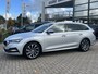Skoda Octavia Combi 1.5 TSI 150 pk First Edition Navigatie Keyless Carplay Stoelverwarming ACC Dab Led Matrix Parkeersensoren v+a 18 Inch Velgen Getint Glas NL Auto