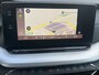 Skoda Octavia Combi 1.5 TSI 150 pk First Edition Navigatie Keyless Carplay Stoelverwarming ACC Dab Led Matrix Parkeersensoren v+a 18 Inch Velgen Getint Glas NL Auto