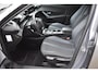 Peugeot e-2008 EV Allure 50 kWh | Camera | Carplay | LED |
