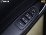 BMW 1-Serie Cabrio 118i High Executive trekhaak | Stoelverwarming | Parkeersensoren