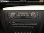 BMW 1-Serie Cabrio 118i High Executive trekhaak | Stoelverwarming | Parkeersensoren