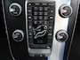 Volvo V40 1.6 T2 R-Design / Trekhaak / Panoramadak / 18" R-design wielen / Cruise control /Leder-nubuck bekleding / Dealer Onderhouden /