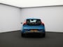 Volvo V40 1.6 T2 R-Design / Trekhaak / Panoramadak / 18" R-design wielen / Cruise control /Leder-nubuck bekleding / Dealer Onderhouden /