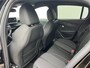 Peugeot 208 1.2 Hybrid 110 e-DCS6 GT | Camera & Sensoren Voor + Achter | Blindspot Monitoring | Adaptive Cruise Control | CarPlay | Lane Keeping |