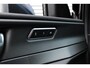 Lynk & Co 01 AUT7 262PK Business Edition, Nieuwe Auto! | Panoramadak | 20-Inch Velgen | 78 km Elektrisch | Sfeerverlichting | Keyless Entry en Start | Navigatie | 360 Graden Camera