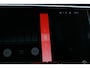 Lynk & Co 01 1.5 Nieuwe Auto! | Panoramadak | 20-Inch Velgen | 78 km Elektrisch | Sfeerverlichting | Keyless Entry en Start | Navigatie | 360 Graden Camera