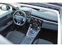 Lynk & Co 01 1.5 Nieuwe Auto! | Panoramadak | 20-Inch Velgen | 78 km Elektrisch | Sfeerverlichting | Keyless Entry en Start | Navigatie | 360 Graden Camera