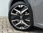 Peugeot 208 1.2 Hybrid 145 e-DCS6 GT | Alcantara | Stoelverwarming | Blind Spot Monitoring | Camera & Sensoren Voor + Achter | Massage Stoel | Adaptive Cruise |