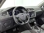 Volkswagen Tiguan 1.4 TSI 4Motion Highline 150 PK | R-Line exterieur | Automaat | Navigatie | Panoramadak | Trekhaak | Parkeersensoren | Stoelverwarming | Climate Control | Keyless | Digital Cockpit | LED Plus | Adaptive Cruise Control | Apple Carplay | Android Auto | Velours bekleding |
