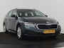 Skoda Octavia 1.0 e-TSI Business Edition | Trekhaak | Adaptive cruise | Carplay | Navigatie | Stuurverwarming | Parkeerhulp | Digital Cockpit | Full LED