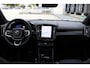Volvo EX40 Single Motor Extended Range Ultra 82 kWh | Verwarmbare voorstoelen | Verwarmbaar stuurwiel | Panoramadak | Premium audio by Harman Kardon | Rondom zichtcamera | 19 inch Lichtmetalen velgen | Semi elektrische trekhaak